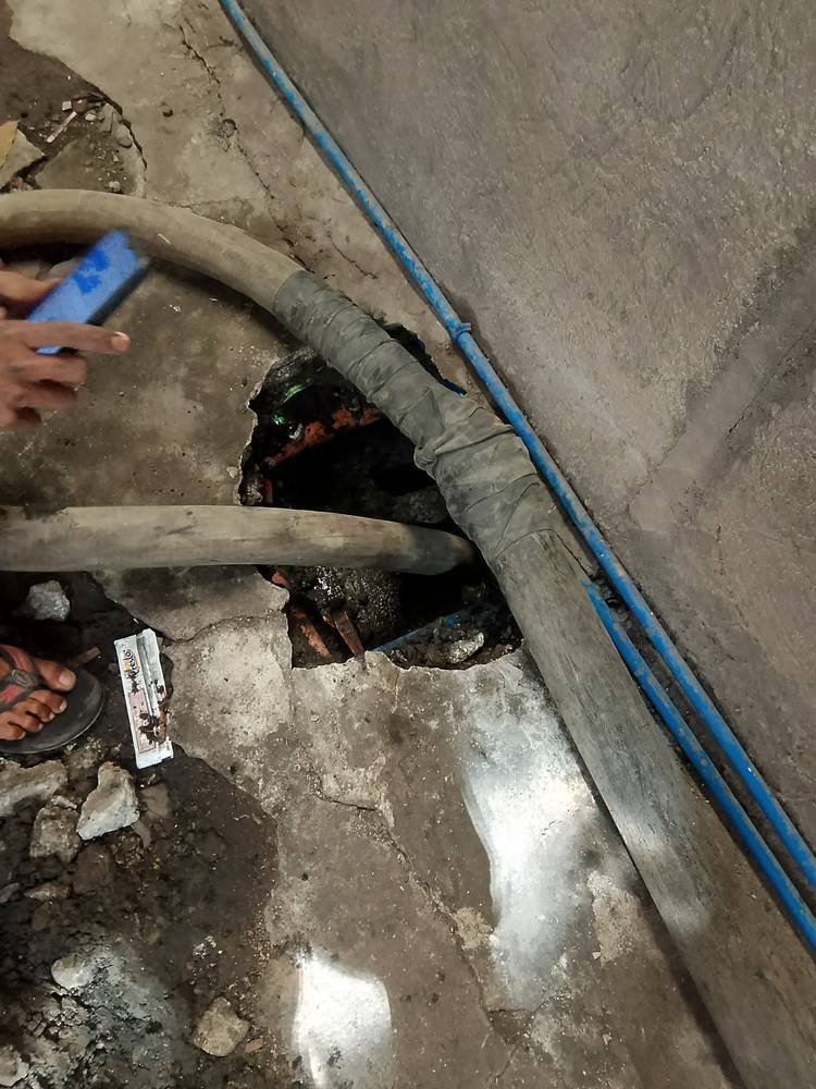Pipe leak repair — aktwal na job ng Malabanan Plumbing